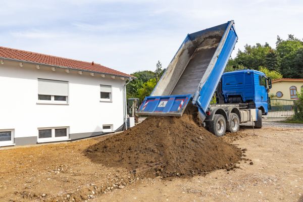 Garden Dirt Delivery in Farmington