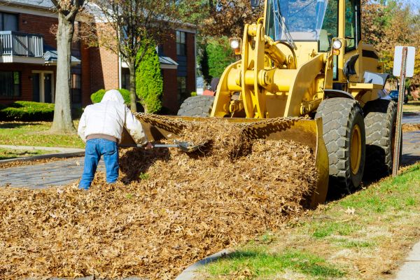 Mulch Hauling in Farmington